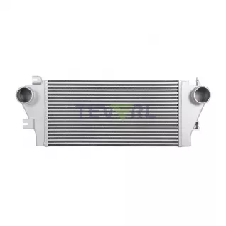 10102010 Freightliner Charge Air Cooler