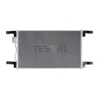 10103001 Freightliner Condenser