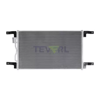 10103001 Freightliner Condenser