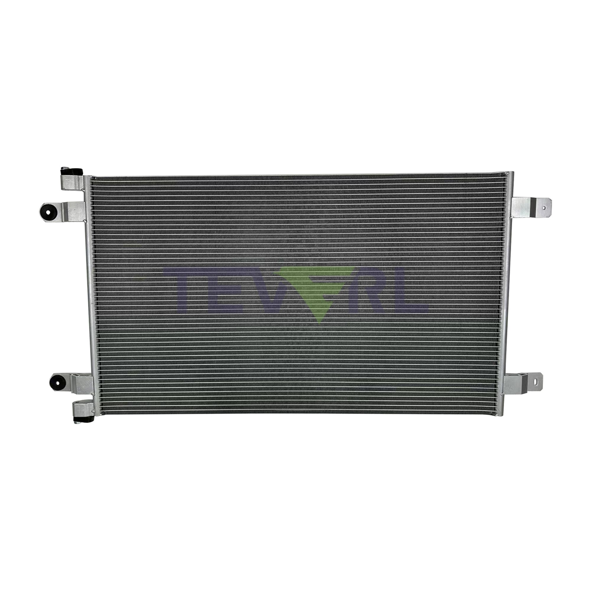 10203004 Peterbilt Kenworth Condenser