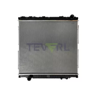 10101087  Freightliner Radiator