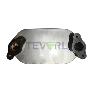 30111004 Mercedes Benz Euro 6 Oil Cooler 4701801365